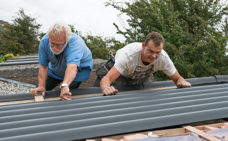 Stappenplan voor het zelf (particulier) saneren van je asbestdak.