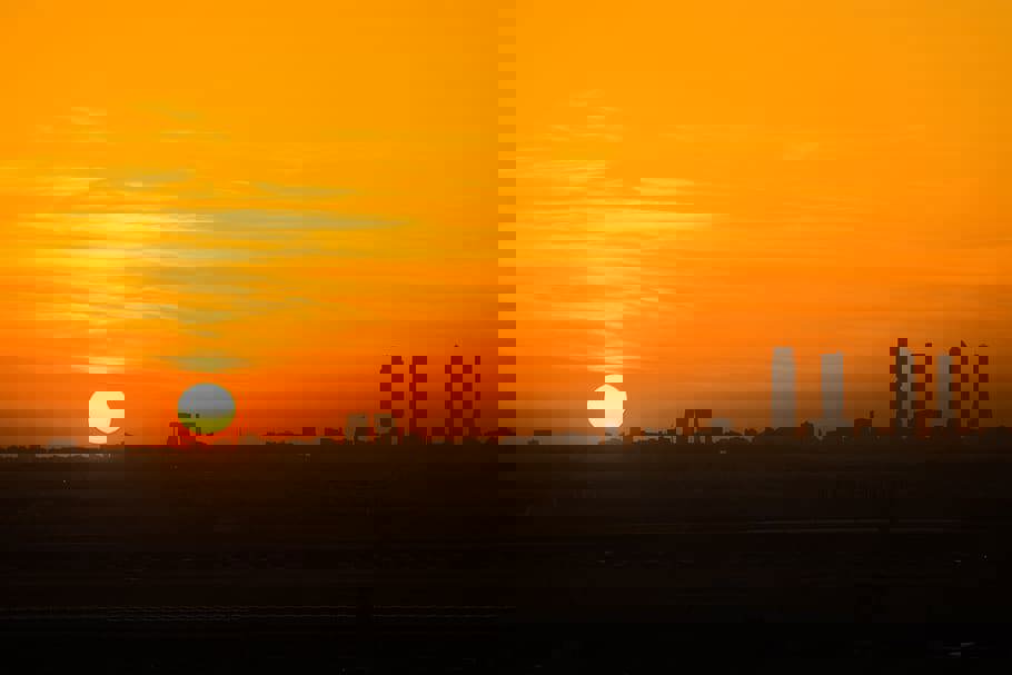 Una buena cubierta, el mejor protector contra el calor estival de tu vivienda